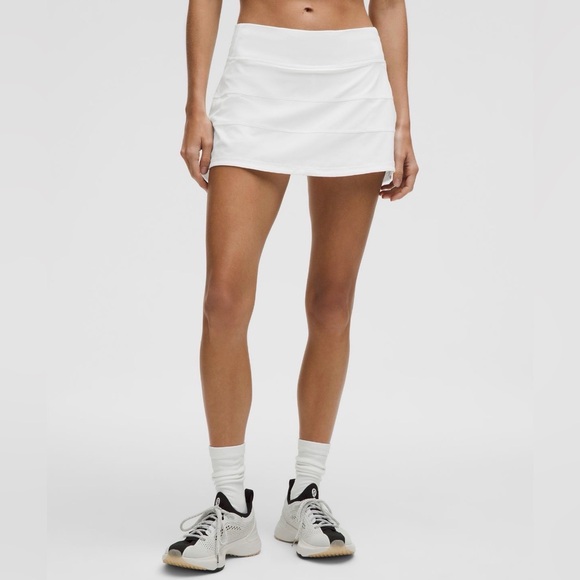 lululemon athletica Dresses & Skirts - Lululemon Pace Rival Skirt in White